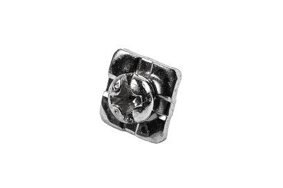 [E] น็อตยึดสายไฟ สแตนเลสชุบนิกเกิ้ล M3x6 mm พร้อมแหวนทรงสี่เหลี่ยม ขนาด 8x8 mm